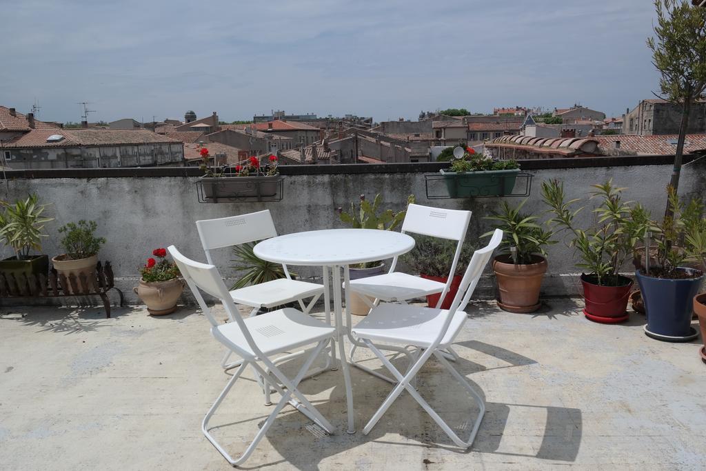 Penthouse Apartment Overlooking Place Carnot Carcassonne Esterno foto
